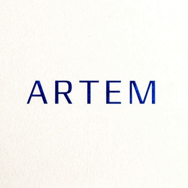 Artem Straps color logo