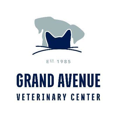 Grand Ave Vet color logo