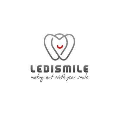 Klinika Ledismile color logo