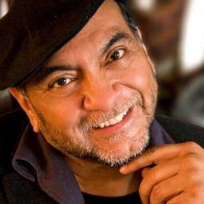 Miguel Ruiz color logo