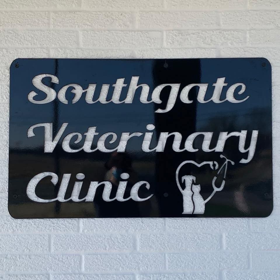 Southgate Veterinary Clinic | Bellefontaine OH color logo