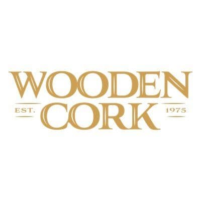 WoodenCorkLiquor color logo
