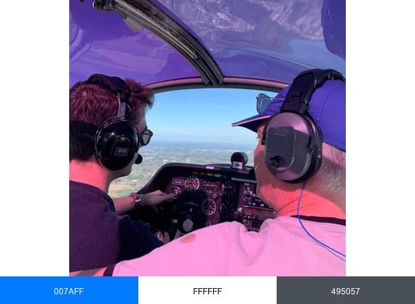 Airunitflightschool brand color palette