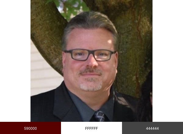 William R Lindow DMD brand color palette