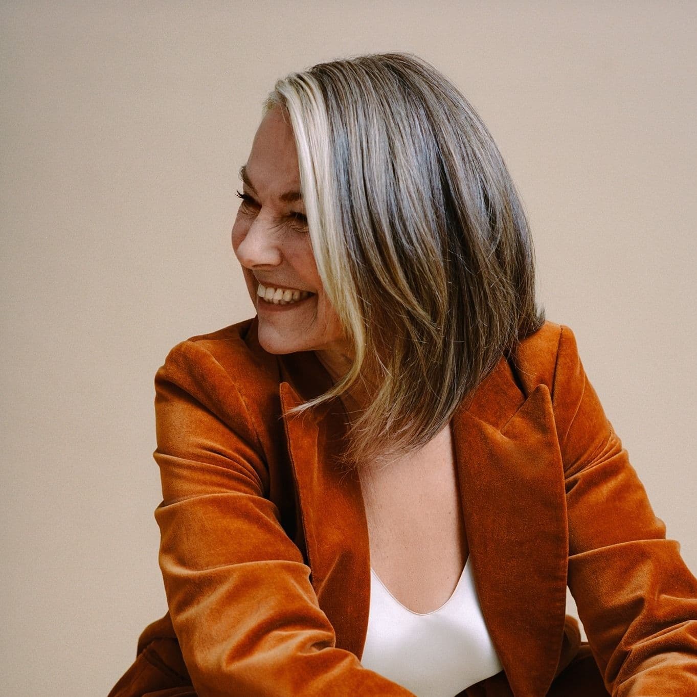 Esther Perel color logo